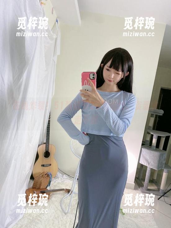 51酱 在线炸裂!51酱试穿2B黑婚纱,资源拿走不谢
