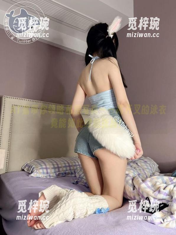 AT鲨 AT鲨带你领略私房写真——高开叉的泳衣竟能如此肆意张扬!