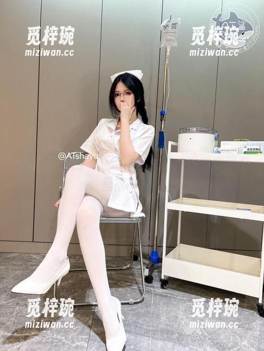 AT鲨 谁说AT鲨的“粉色”照片不值得你在网盘里摆一天?