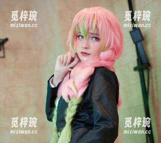 Azami 在线版AzamiOfficeLady:这女神又来撩了?