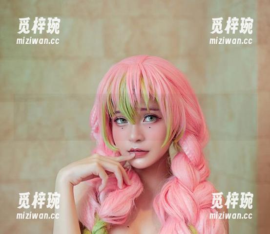 Azami 吊带时光机:Azami的最新合集让你重新定义‘蛮好’!