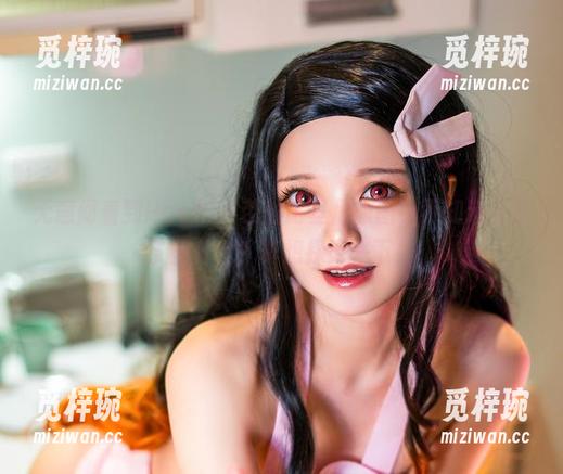 Hachi小芭 无意间看到Hachi小芭的比基尼原图,不知道分享了些什么?真想探讨一下!
