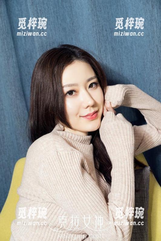 KelaGirls克拉女神-陈莹 KelaGirls克拉女神 - 陈莹夏天的高清美图,能不能把我那张扇子弄得更凉快?