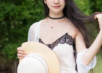 MiStar魅妍社 – 陆金佳Jessica的全套作品，谁说职业装不能有一点小心机？