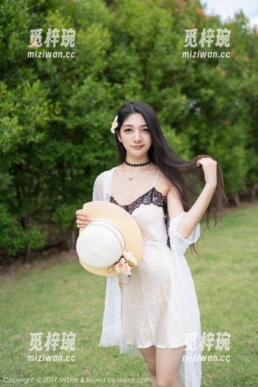 MiStar魅妍社-陆金佳Jessica MiStar魅妍社 - 陆金佳Jessica的全套作品,谁说职业装不能有一点小心机?