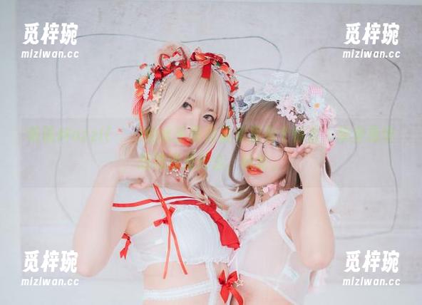 听说Mozzi(모찌)的水手服作品集里有个惊喜，快来我也想知道是什么，哈哈。