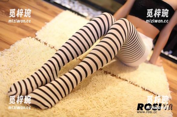 ROSI ROSI的旅拍里每张美图都值得一看,下载下来也许会有新灵感!
