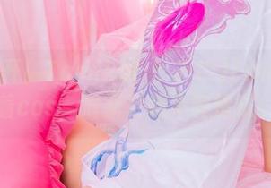 火力全开！Tomiko(とみこ)Fantia-水着cos，最新更新不容错过！