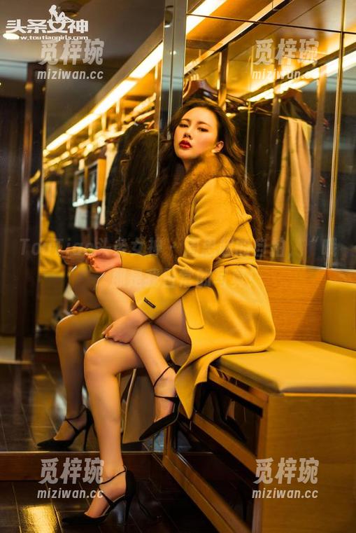TouTiao头条女神-周思超 TouTiao头条女神 - 周思超的自拍,“哦,那是我日常的写真!