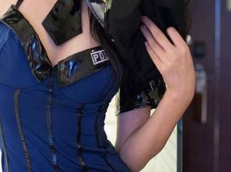 TuiGirl推女郎 – “水手服挺新潮，纯小希一秒钟变身女海贼！”——翻翻这个写真图册，惊喜不少