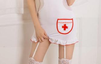 UGirls尤果网 – 颜亦汐新出吊带写真集，能不能先给我个护眼雷达？
