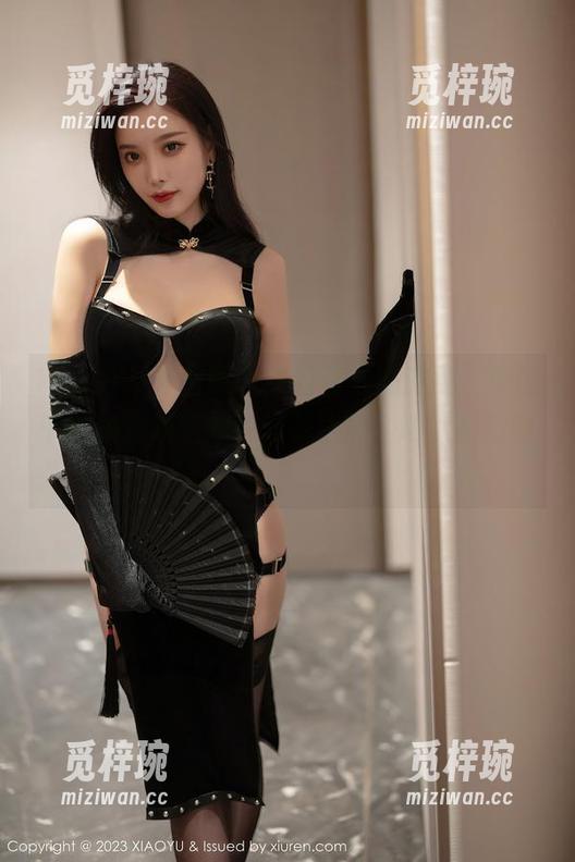 XIAOYU语画界-杨紫嫣 XIAOYU语画界 - 来自蓝天的邀约,原图中的杨紫嫣空姐,让我心醉!哪次航班啊?