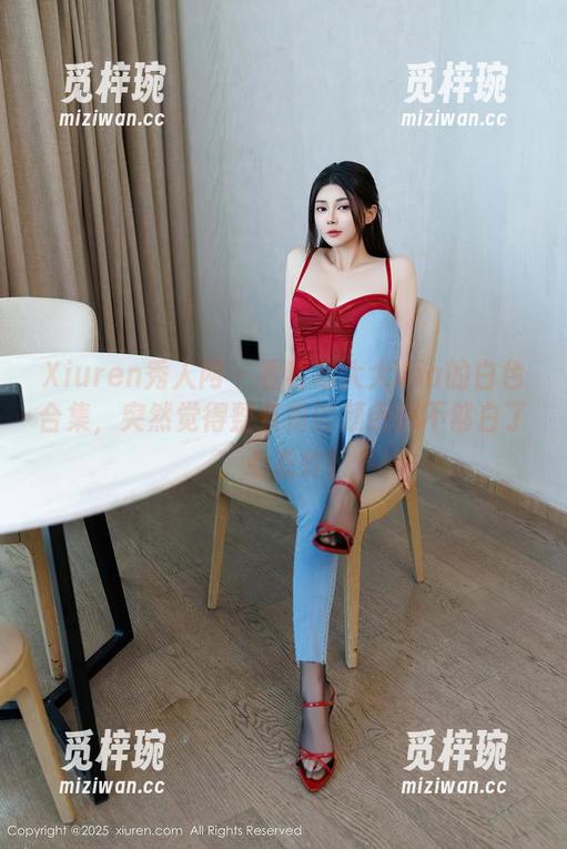 Xiuren秀人网-晗大大Via Xiuren秀人网 - 看着晗大大Via的白色合集,突然觉得整条街的颜色都不够白了,心态炸!