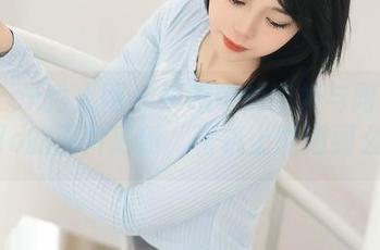 Xiuren秀人网 – 梦想中的空姐与阿乖Kiddo的图片更新，飞机上能遇到么？