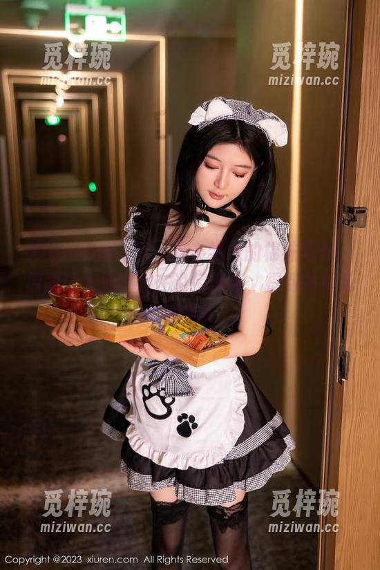 Xiuren秀人网-麻布学妹 Xiuren秀人网 - 麻布学妹的棉袜写真,原图让人觉得她在说悄悄话,提到的事儿我懂?