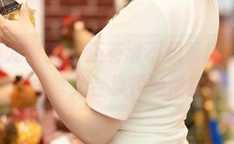 YouMi尤蜜荟 – 还有谁不想看Lingyu的私拍修女合集？顺便自问