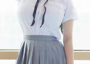 YouMi尤蜜荟 – 没想到奶油米的粉色写真集会如此频繁出现在我的脑海中，发现原图也还挺妙的，啧啧。