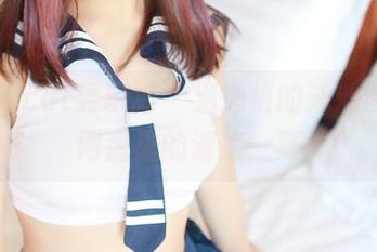 partycat轰趴猫 – 温心怡的泳池漫游，网盘里的清凉一夏