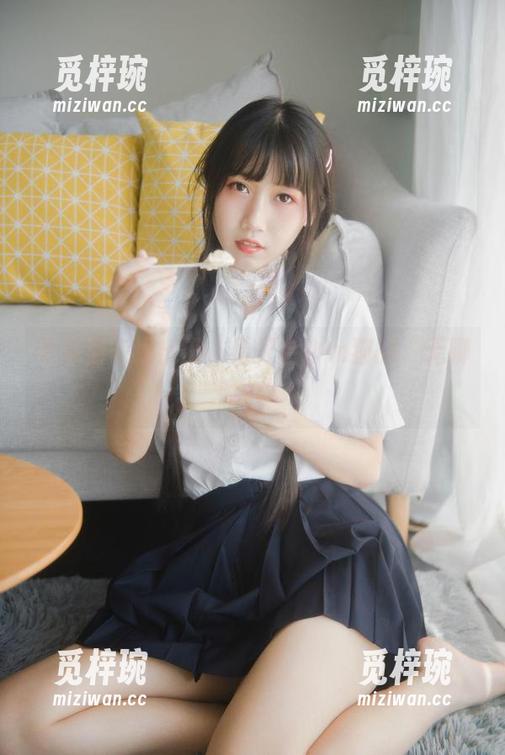 不呆猫 不呆猫在线出没,看天台小m猫的“无聊时刻”
