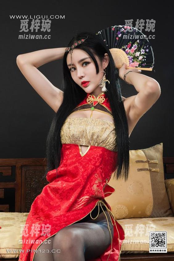 丽柜-团子 丽柜 - 有啥好看的?团子更新的学妹合集,肯定藏了一点小火花