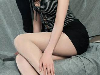 丽柜 – 晴晴在校园的冒险——高清图集，找找哪里有你屁股的影子！