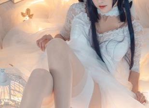 这就是冬马路纱的“体操服”，噢，竟然有分享美图的勇气，佩服佩服！
