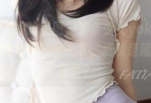 每次点开她的美图，发条少女yokiBlue都能让我心里咯噔一下，资源是藏了多少惊喜？