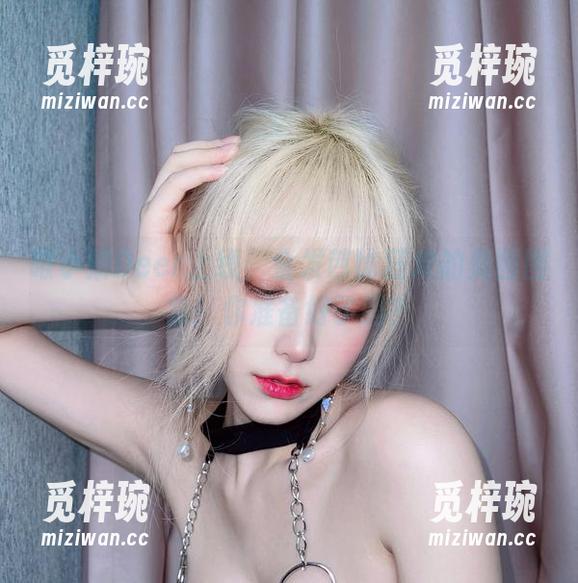 啾小妍Deer 啾小妍Deer上线,金发芭比狂欢的美图图集!你准备好了吗?