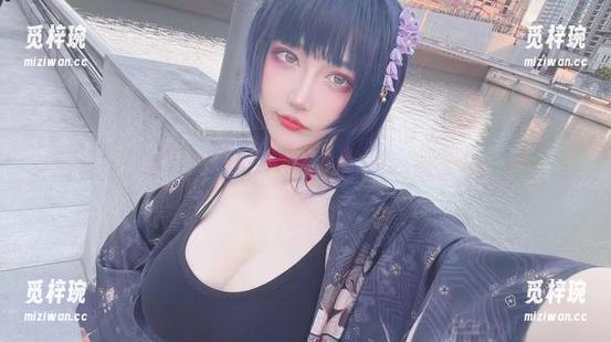 啾小妍 最新资源本周关注:啾小妍化身暗夜猫女,真费电啊!