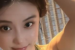 微密圈 – 当奶雯与花裙碰撞——为什么我一边看图包一边乐出声？