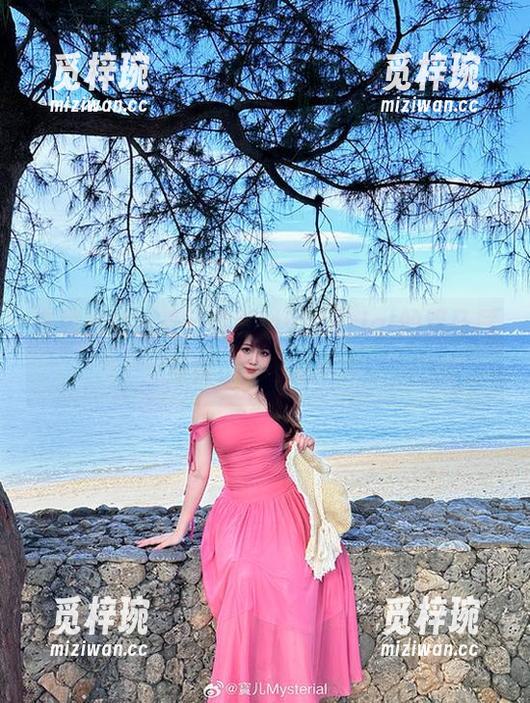 宝儿mysterial 在线扮演青春:宝儿mysterial的双马尾写真,不在话下!