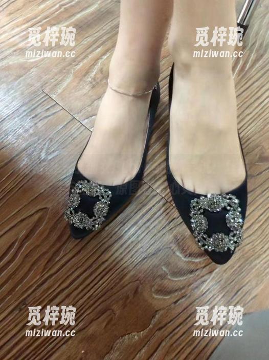 小仙女ELaine 微密圈 - 小仙女ELaine的新尝试:丝袜与私房,原图直击心灵!