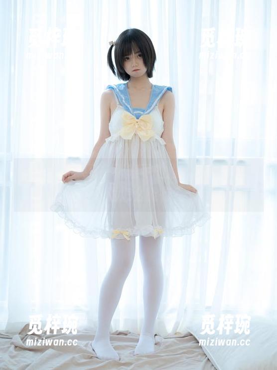 少女秩序-鹿可 少女秩序 - 又一张鹿可的推荐,女孩们不下载怎么能行?