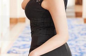尤蜜荟 – 李承美的眼镜合集：这可真是个光怪陆离的时尚游戏啊！