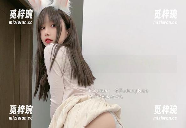 布丁大法 布丁大法,在线展示白丝足,但你的注意力能停多久呢?