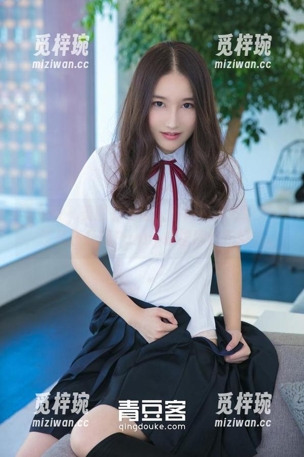 推女神-汪佩妮Penny 推女神 - 美图有点迷,不知道是礼服好看,还是汪佩妮Penny打理得恰到好处。