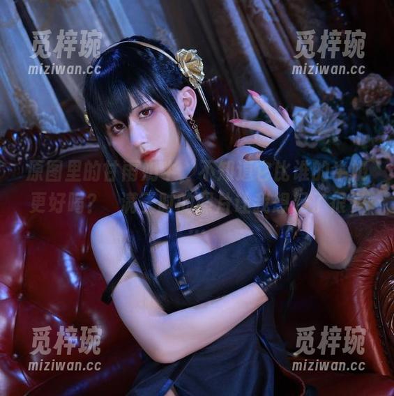 桜满三时 原图里的甘雨奶牛,不知道它比谁的牛奶更好喝?桜满三时的照片让我想起了很多…
