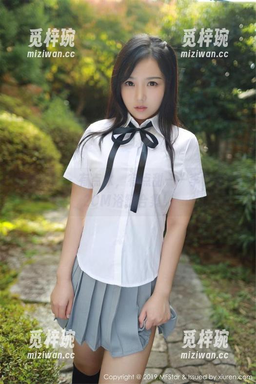 模范学院-李雅柔182CM 模范学院 - 有点水,有点甜——李雅柔182CM浴缸合集!