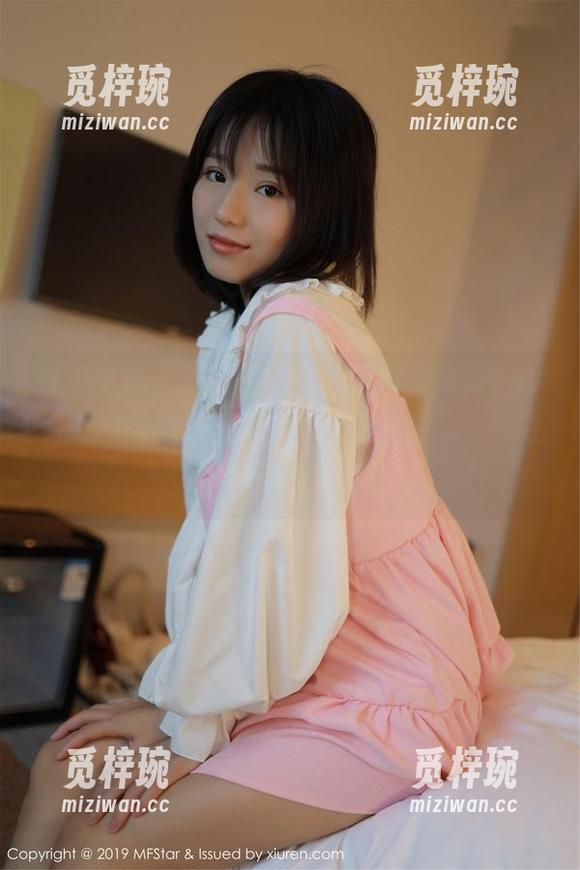 模范学院-柳侑绮Sevenbaby 模范学院 - “秀色可餐,譬如柳侑绮Sevenbaby的浴缸图册,真有味道”——来,忍不住了吗?