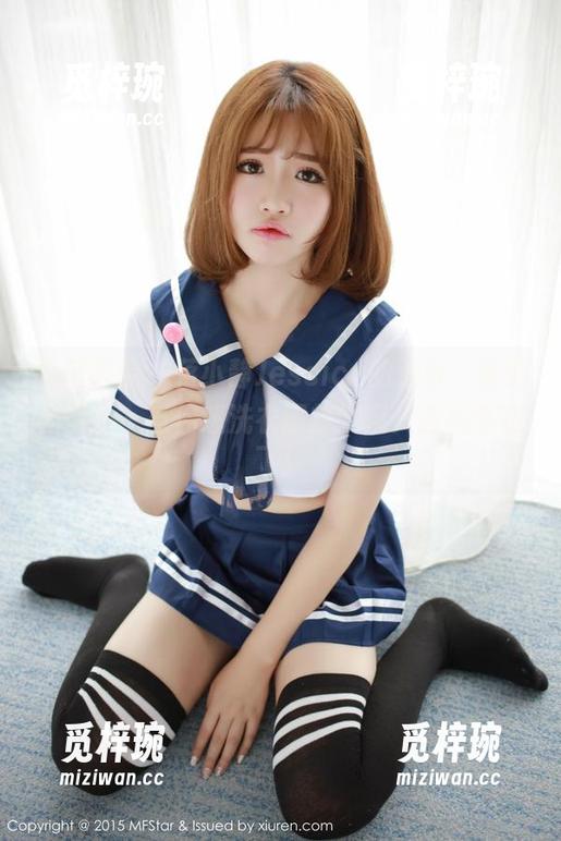 模范学院 - 蒋小静Jessica的天台，精选画面——当你想洗衣服却发现只有风筝在飞！