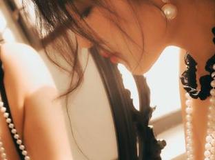 樱晚gigi的职业装：全套造型能否征服老板的眼？