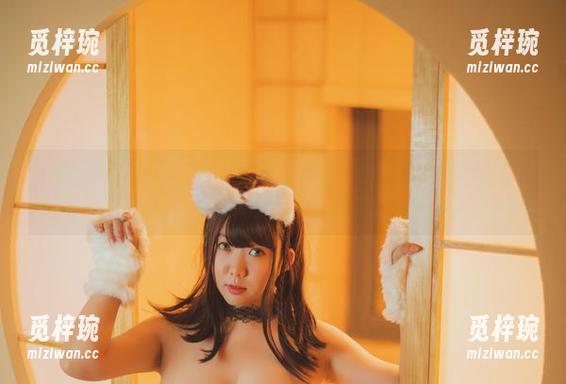 甜糖大魔王 原图:甜糖大魔王:妈妈子巫女,中了大奖的色彩和这种气氛,真让人忍不住多看几眼