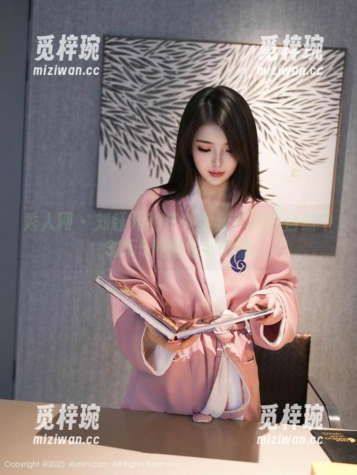秀人网-刘钰儿 秀人网 - 刘钰儿的户外全套:她在自然中3255种随性与优雅