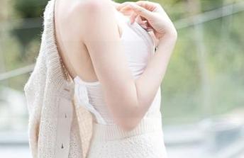 秀人网 – 刘雪妮Verna和她的短裙，正用套图打破所有传统