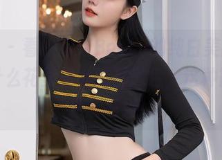 秀人网 – 看徐莉芝Booty的纯白美图，我觉得什么花里胡哨的都逊色，这种简单就是最高级！