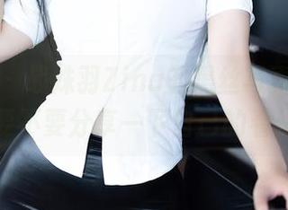 秀人网 – 战姝羽Zina的黑丝写真集，大家要不要分享一下自己的看法？