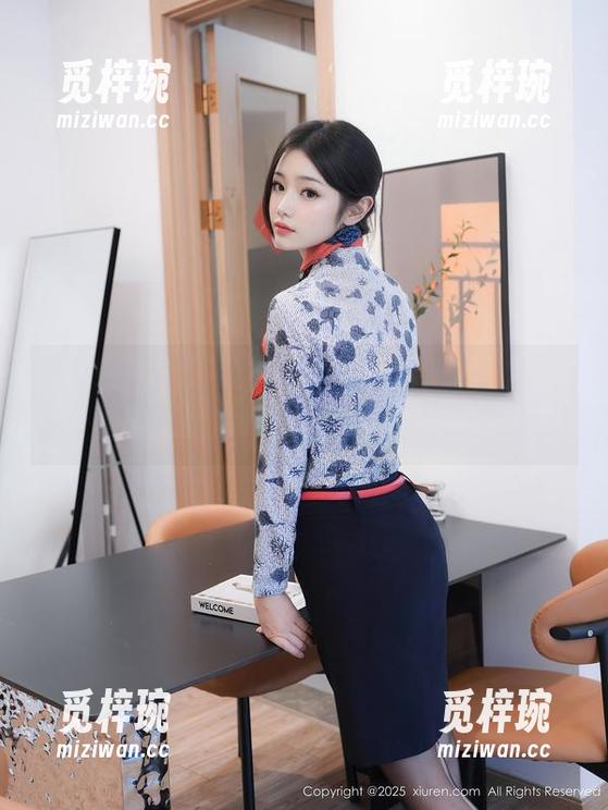 秀人网-林子欣reya 秀人网 - 来不及解释,下载这张林子欣reya的网袜图片吧,你会爱上那个视角!