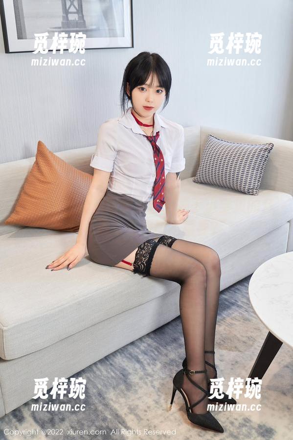 秀人网-王俪丁小宝贝 秀人网 - 最新图库直击王俪丁小宝贝的套装,谁会说搭配不重要?