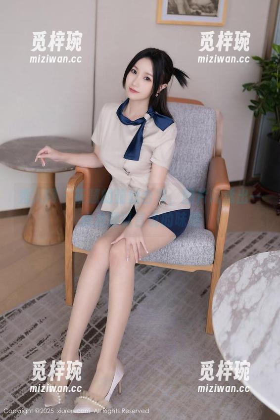 秀人网-筱慧 秀人网 - 筱慧的蕾丝合集,图片间透出一点点难以言说的味道
