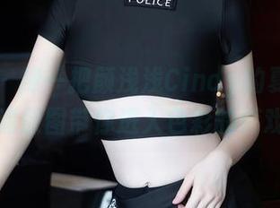 秀人网 – 捧一把颜浅浅Cindy的夏天，高清原图带你进入色彩的游戏